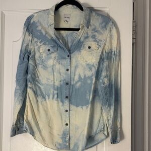 NIC+ZOE Light Blue and Cream Shirt